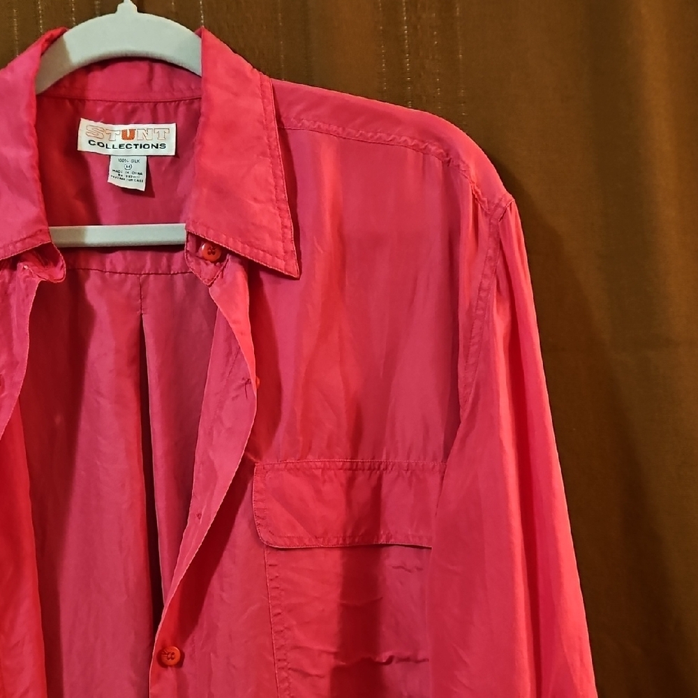 VTG Pink Silk Button-Up Shirt - Picture 4 of 14